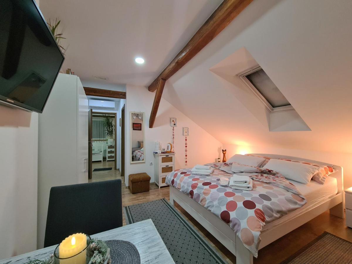 Rooms Garden สลูน ภายนอก รูปภาพ